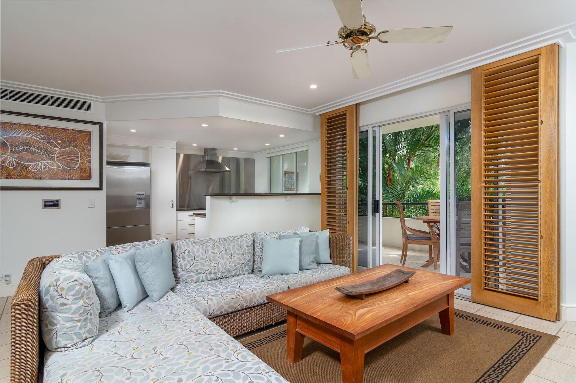 Mandalay Luxury Beachfront Apartments Port Douglas Exterior photo