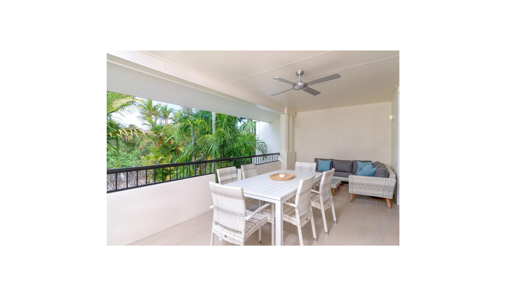 Mandalay Luxury Beachfront Apartments Port Douglas Exterior photo