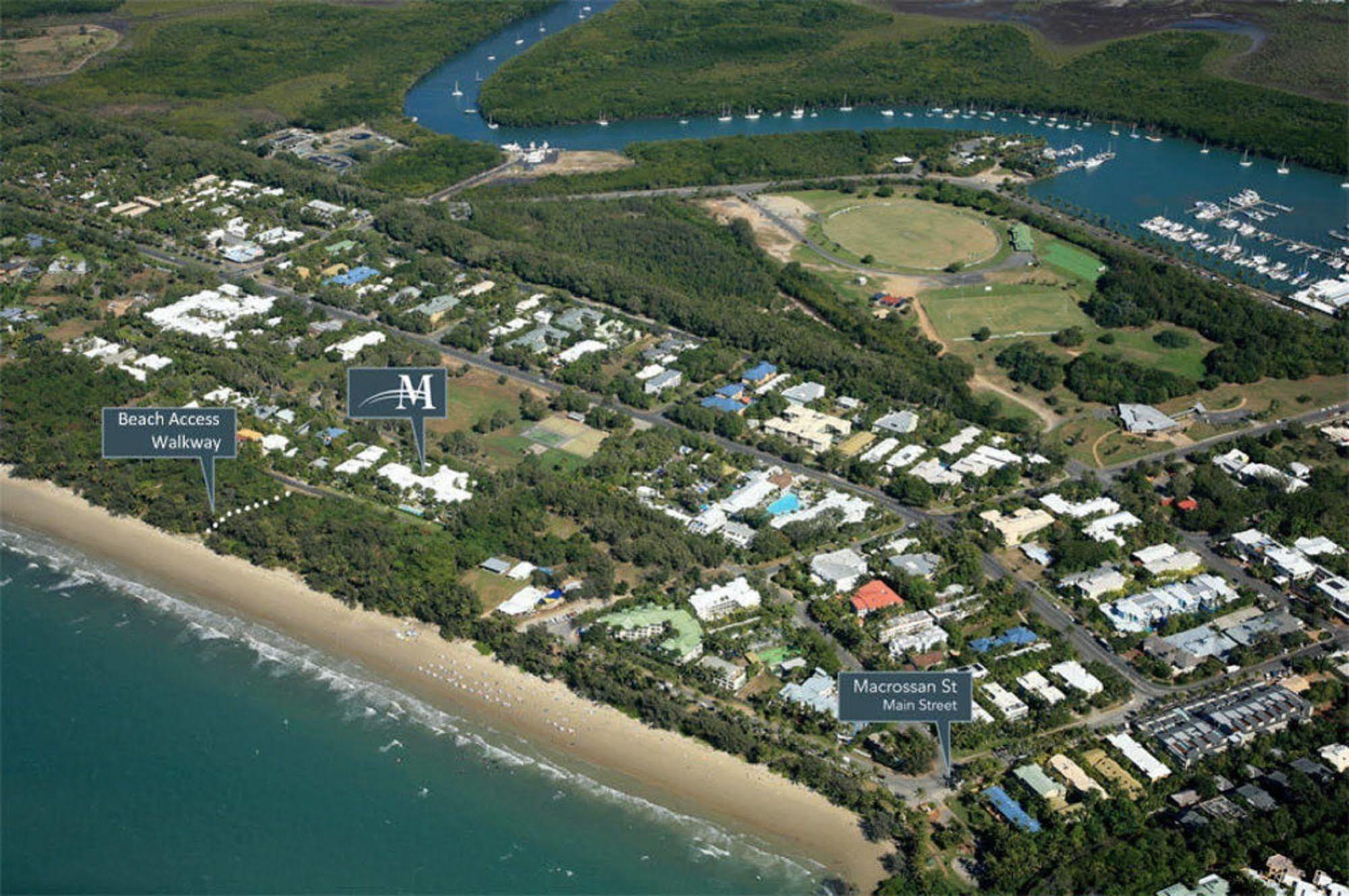 Mandalay Luxury Beachfront Apartments Port Douglas Exterior photo